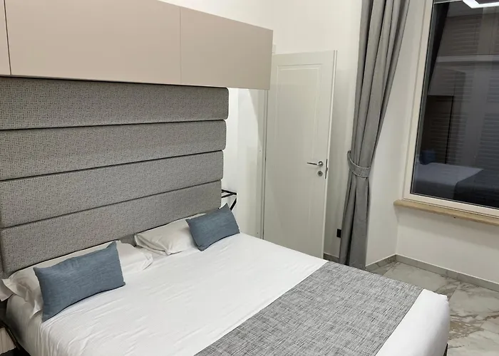 Maison Tritone 4* Roma