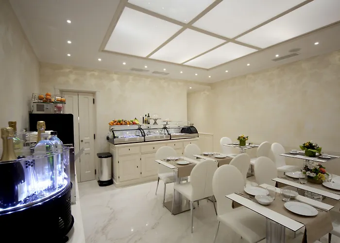 Maison Tritone Roma
