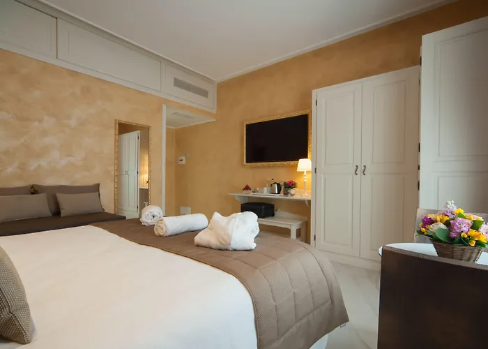 Konukevi Maison Tritone Roma