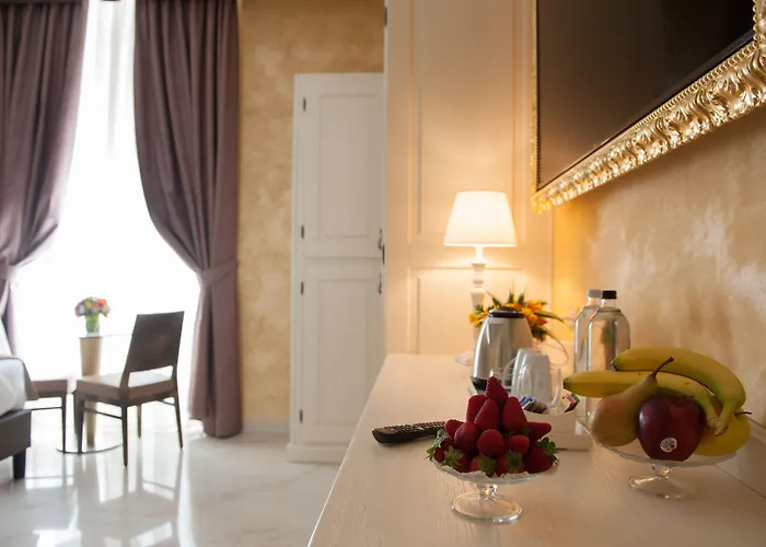 Maison Tritone Konukevi 4*