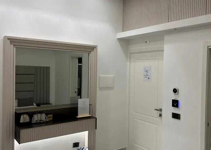 Maison Tritone Roma