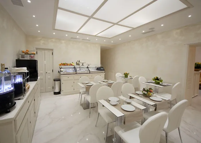Maison Tritone Roma
