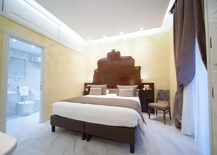 Maison Tritone Konukevi 4*